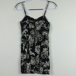 4 for $25💟 AEO Black and White peplum Sundress